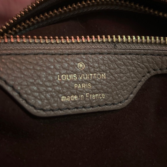 Authentic Louis Vuitton Taupe Mahina Stellar Leather Bag- used - Picture 8 of 8